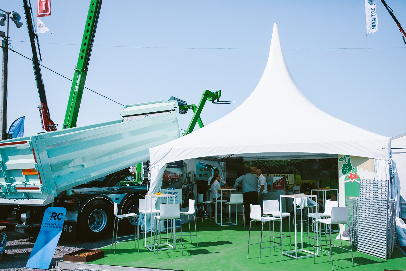 "Location stand modulaire ou sur mesure - Foire de Libramont"